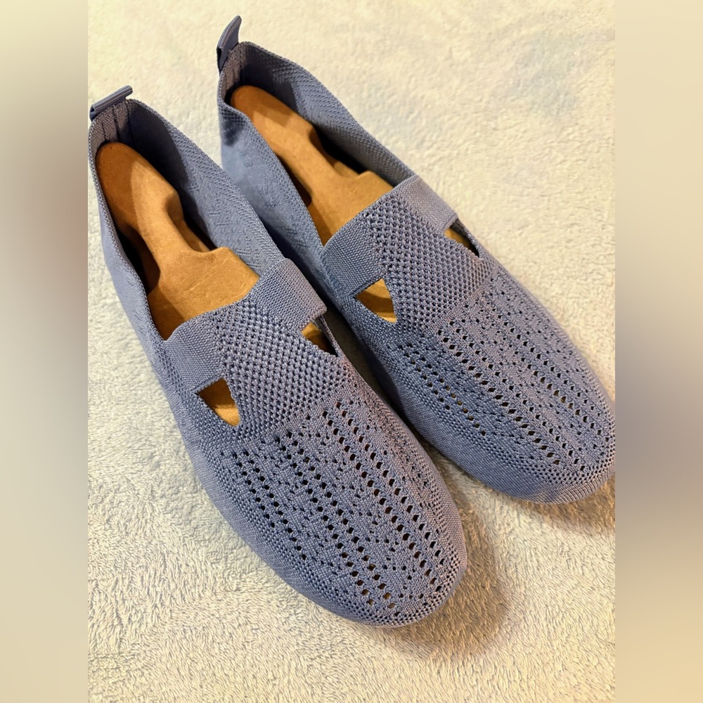 Women NWOT Shoes Delft Blue Cloth Stretchy Uppers Tread Soles Manmade Comfy